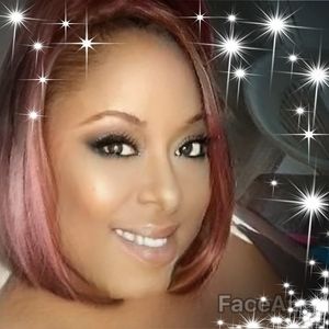 Meet your Posher, Charissa